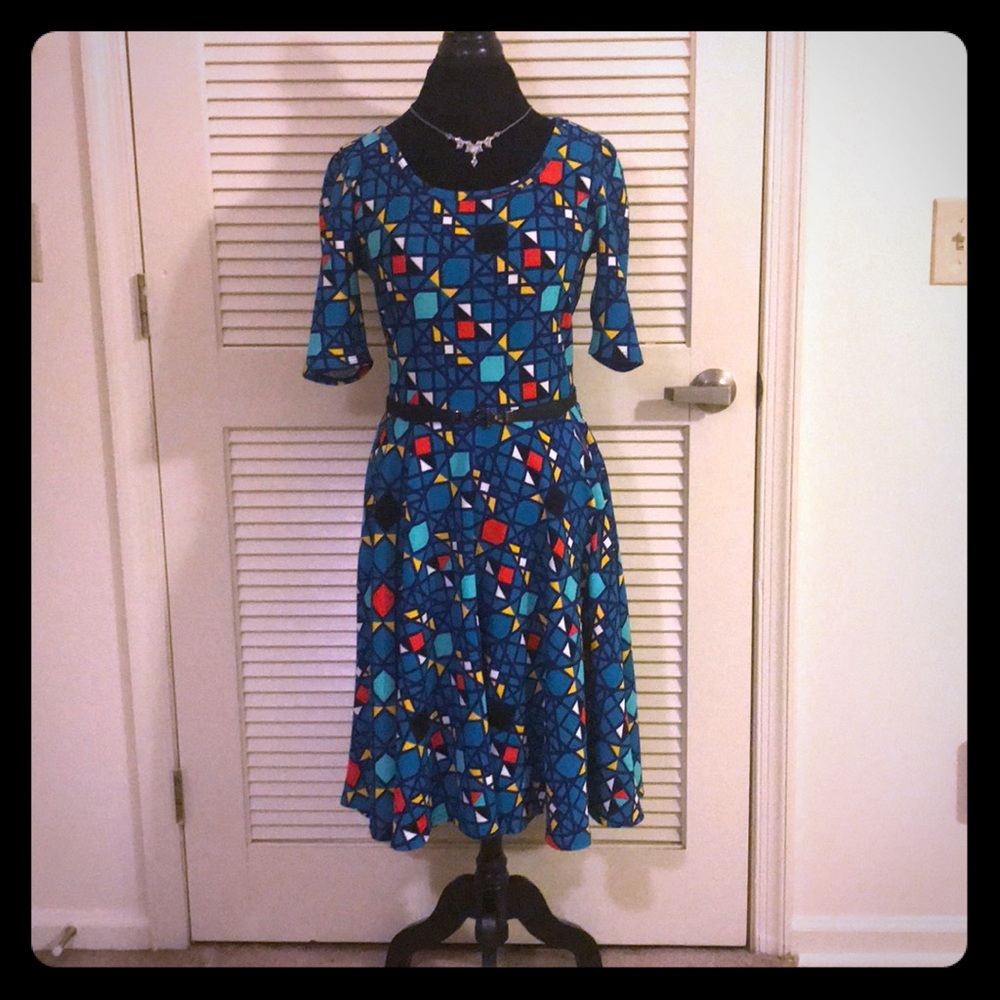 LuLaRoe Nicole Dress